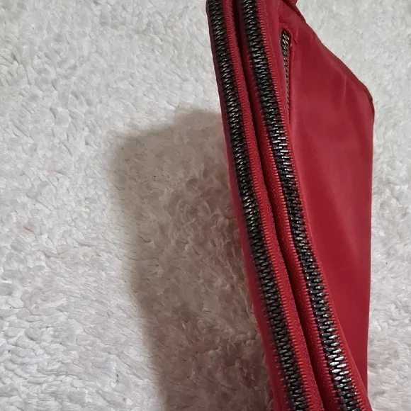 Stylish Black and Red Women's Clutch Set - Picture 5 of 9